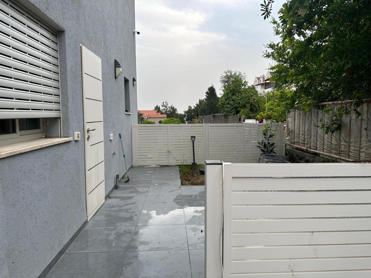 חניתה Apartment Qiryat Shemona Exterior foto
